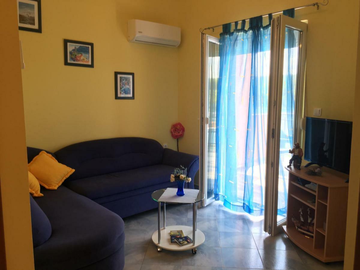 Ferienwohnung DaMa Obrovac Exterior foto