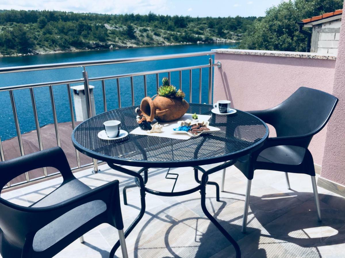 Ferienwohnung DaMa Obrovac Exterior foto